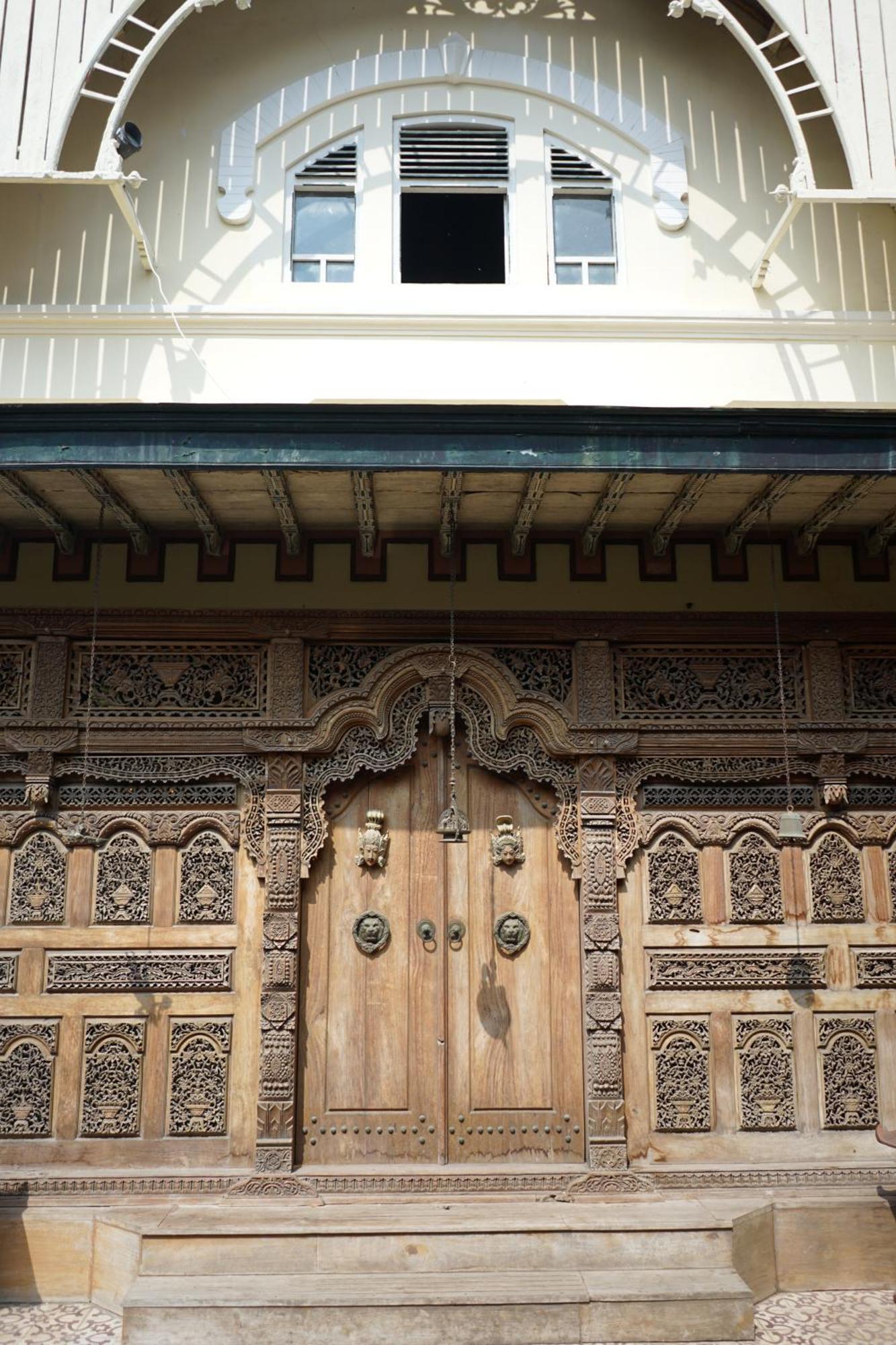 Rumah Pesik Art & Heritage Hotel Gondowulung Exteriör bild